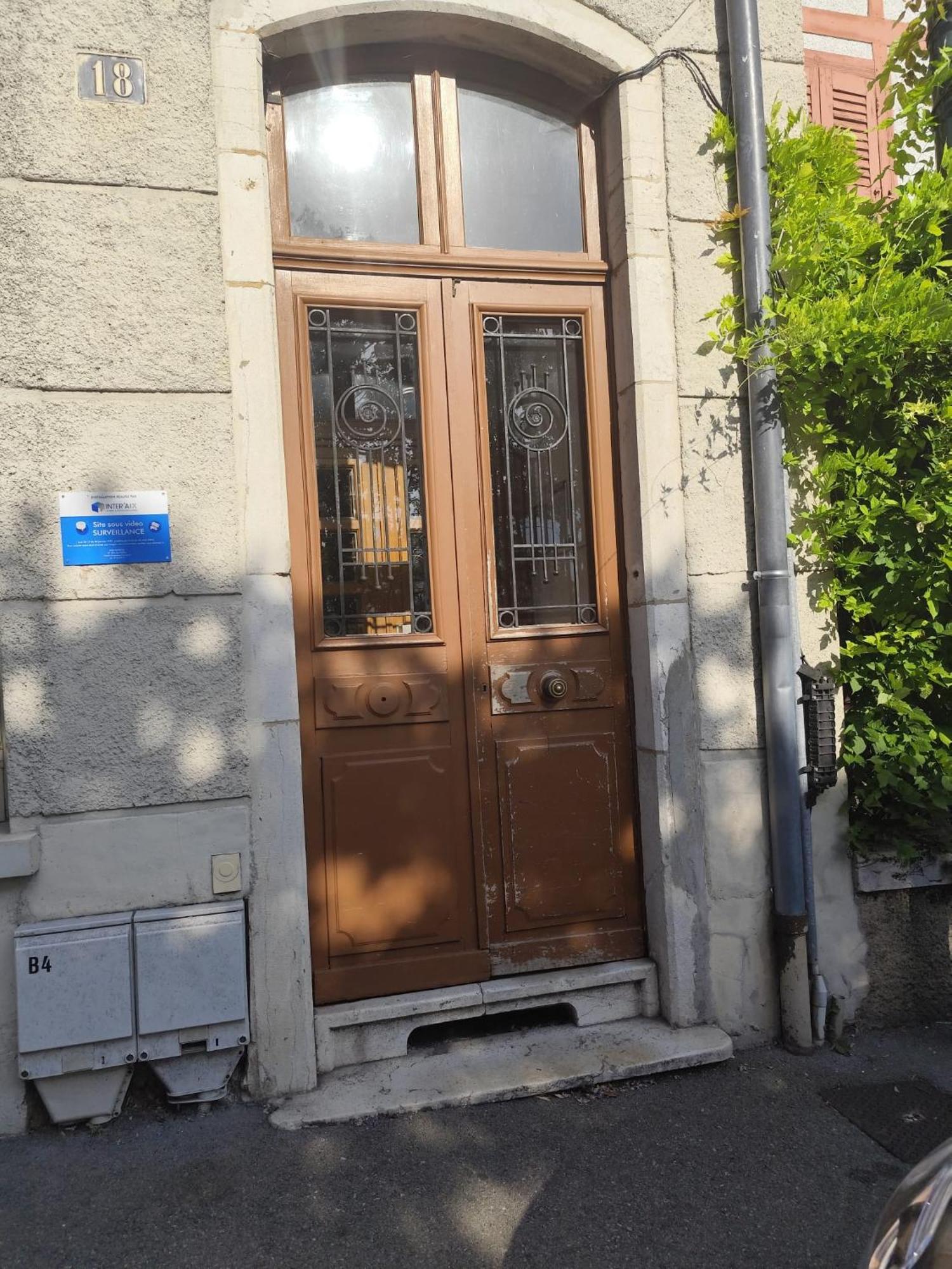 Appartement Renove Avec Balcon *