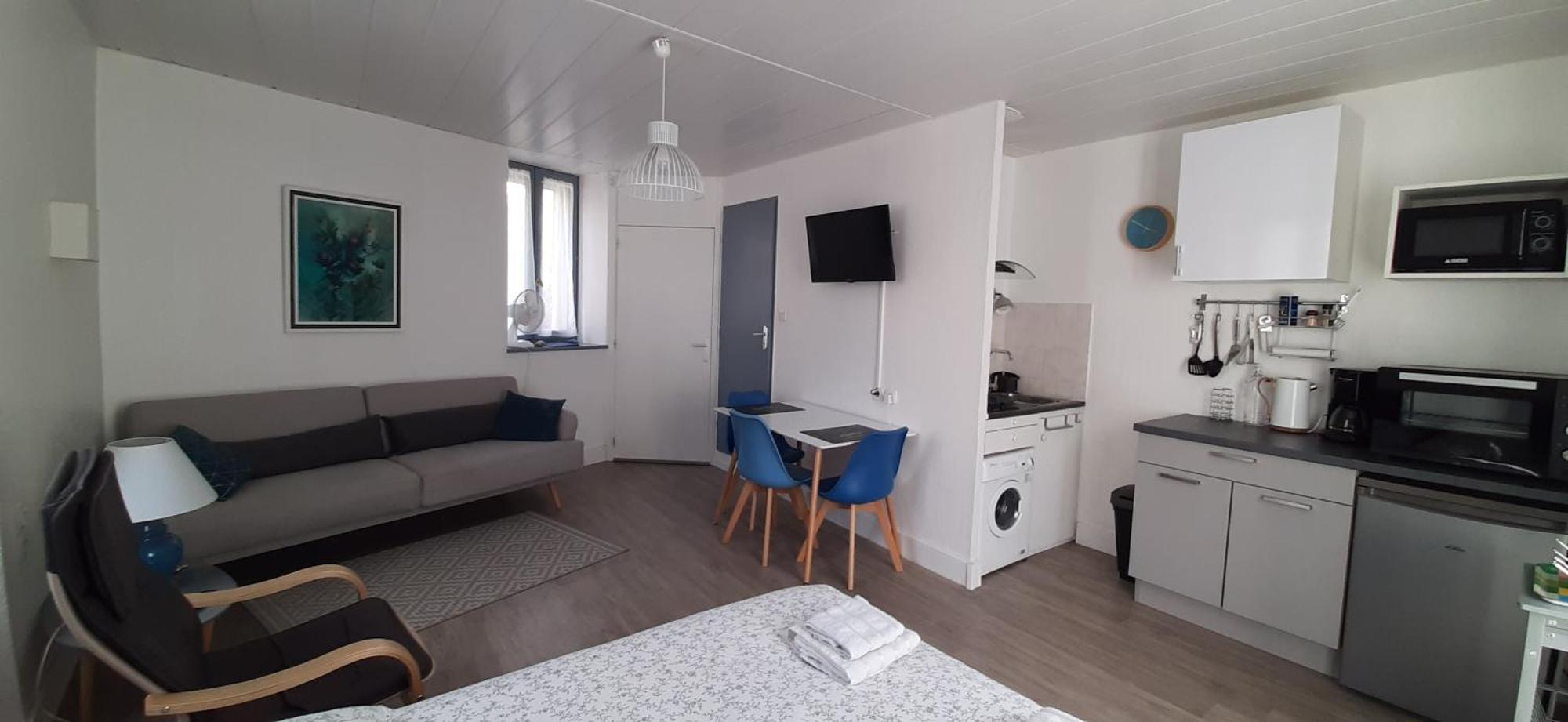 Apartment Renove Avec Balcon *